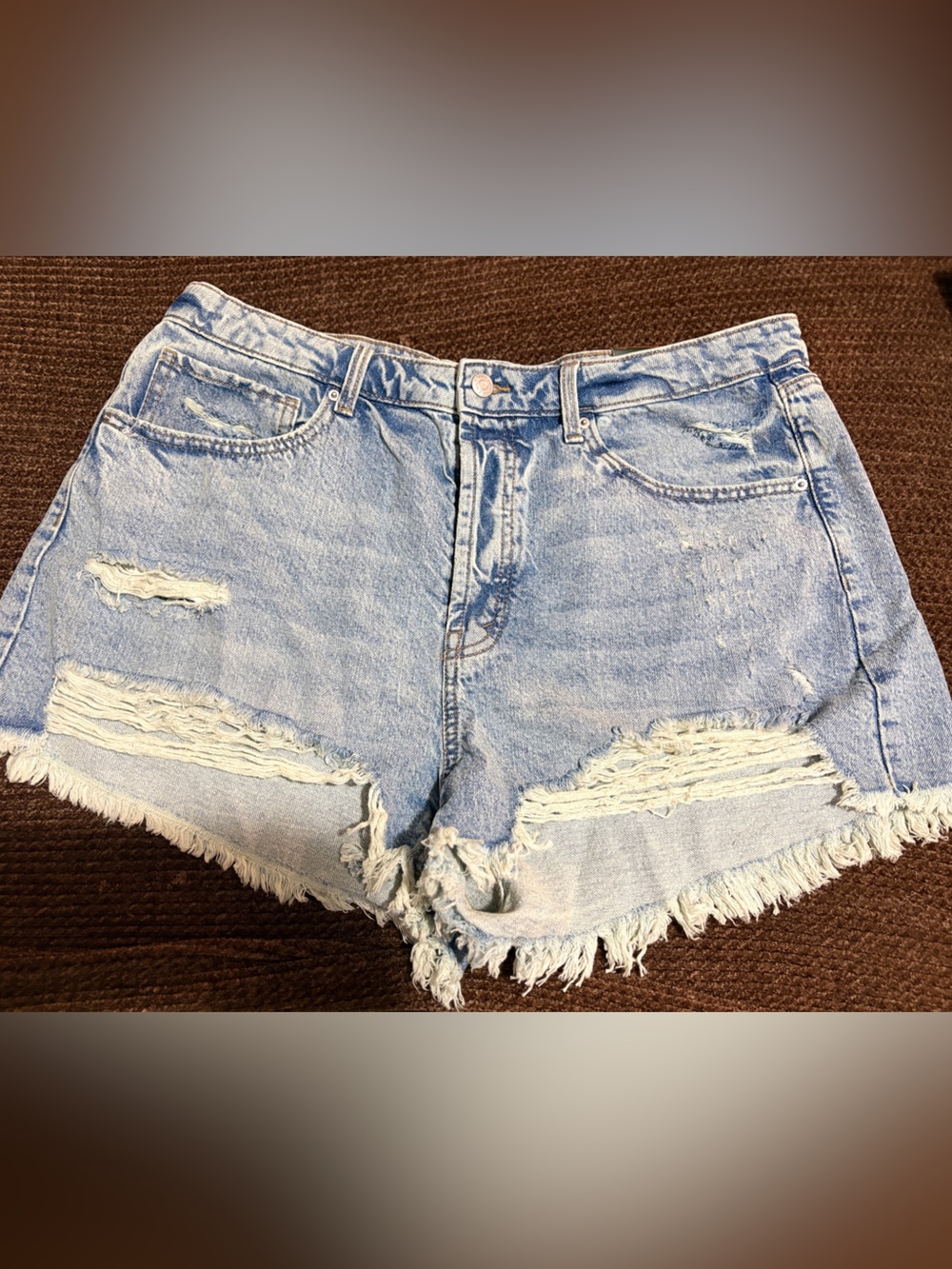 wild fable Light Blue Distressed High-Rise Denim Shorts sz 16